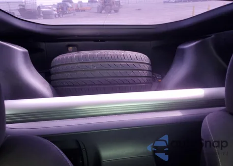 2011 Nissan 370Z Base from USA, damaged, VIN JN1AZ4EH9BM555141